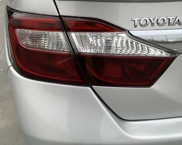 Серый Тойота Камри, объемом двигателя 2.49 л и пробегом 196 тыс. км за 12300 $, фото 47 на Automoto.ua