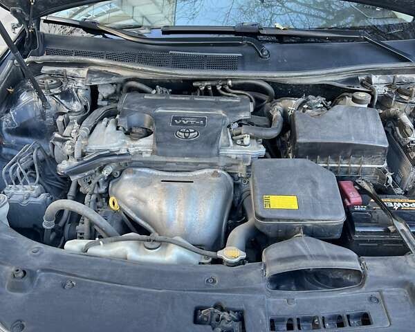 Тойота Камри 2011 в Хмельницком на Automoto.ua Серый Тойота Камри, объемом двигателя 2.5 л и пробегом 252 тыс. км за 12400 $, фото 10 на Automoto.ua