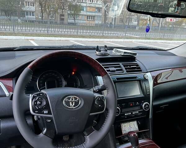 Серый Тойота Камри, объемом двигателя 2.49 л и пробегом 155 тыс. км за 12500 $, фото 21 на Automoto.ua