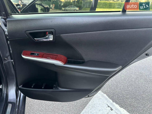 Серый Тойота Камри, объемом двигателя 2.5 л и пробегом 145 тыс. км за 13400 $, фото 28 на Automoto.ua