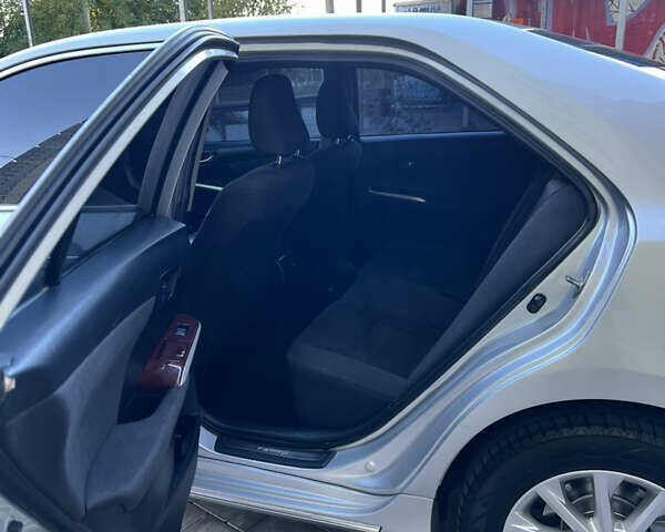 Серый Тойота Камри, объемом двигателя 2.49 л и пробегом 303 тыс. км за 10500 $, фото 17 на Automoto.ua