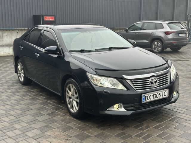 Серый Тойота Камри, объемом двигателя 2.5 л и пробегом 240 тыс. км за 10999 $, фото 3 на Automoto.ua