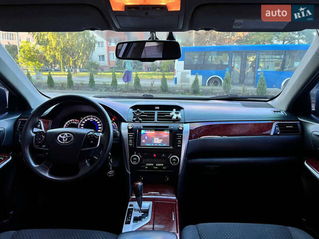 Сірий Тойота Камрі, об'ємом двигуна 2.5 л та пробігом 291 тис. км за 9999 $, фото 22 на Automoto.ua