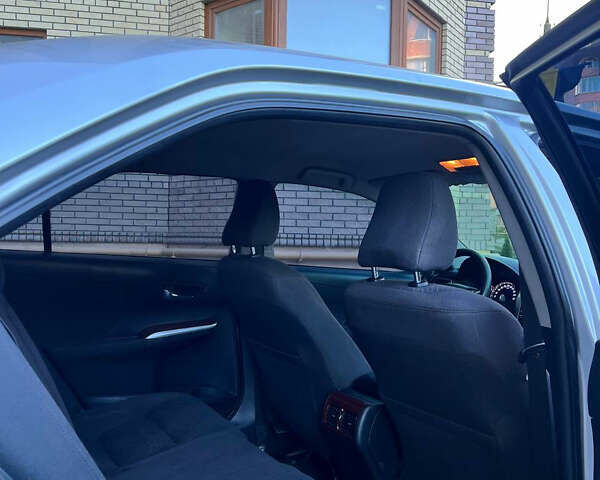 Сірий Тойота Камрі, об'ємом двигуна 2.5 л та пробігом 291 тис. км за 9999 $, фото 30 на Automoto.ua