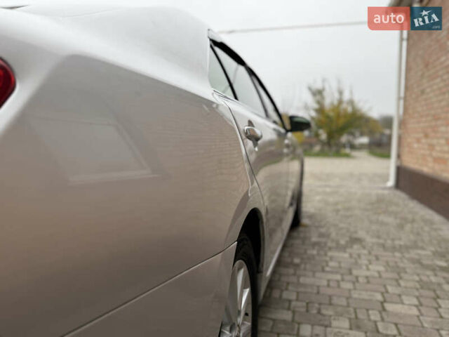 Серый Тойота Камри, объемом двигателя 2.5 л и пробегом 220 тыс. км за 12900 $, фото 9 на Automoto.ua