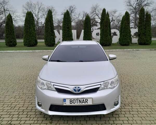 Сірий Тойота Камрі, об'ємом двигуна 2.5 л та пробігом 245 тис. км за 14100 $, фото 24 на Automoto.ua