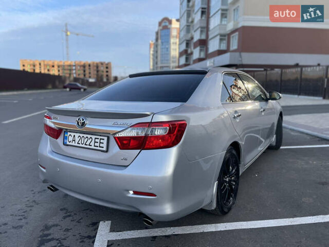 Сірий Тойота Камрі, об'ємом двигуна 3.5 л та пробігом 230 тис. км за 13700 $, фото 22 на Automoto.ua