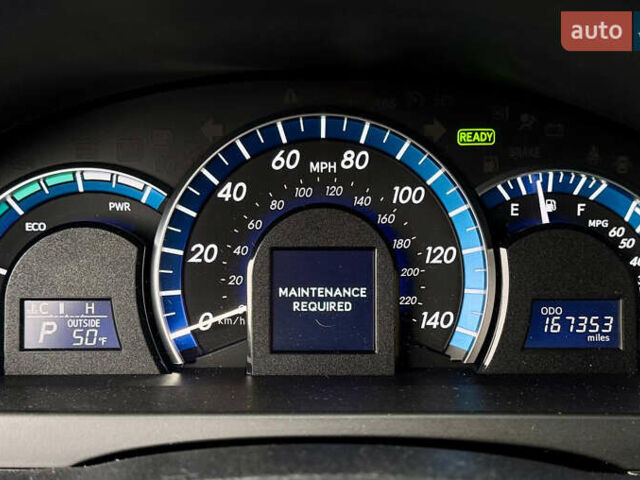 Серый Тойота Камри, объемом двигателя 2.49 л и пробегом 268 тыс. км за 11490 $, фото 14 на Automoto.ua