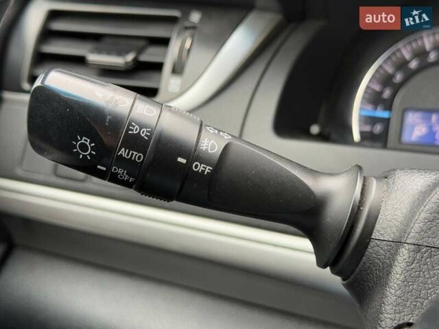 Сірий Тойота Камрі, об'ємом двигуна 2.49 л та пробігом 316 тис. км за 11790 $, фото 23 на Automoto.ua