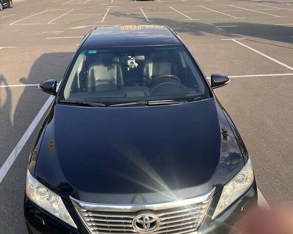 Серый Тойота Камри, объемом двигателя 2.5 л и пробегом 175 тыс. км за 16500 $, фото 7 на Automoto.ua