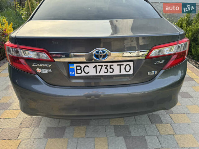 Сірий Тойота Камрі, об'ємом двигуна 2.49 л та пробігом 290 тис. км за 9500 $, фото 3 на Automoto.ua