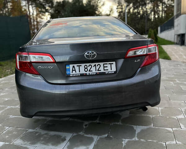 Тойота Камри 2012 в Львове на Automoto.ua Серый Тойота Камри, объемом двигателя 2.5 л и пробегом 179 тыс. км за 10700 $, фото 9 на Automoto.ua