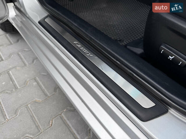 Тойота Камри 2012 в Киеве на Automoto.ua Серый Тойота Камри, объемом двигателя 2.49 л и пробегом 198 тыс. км за 15490 $, фото 30 на Automoto.ua