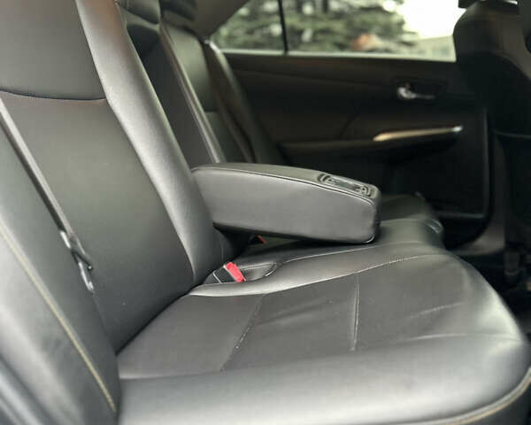 Сірий Тойота Камрі, об'ємом двигуна 2.49 л та пробігом 271 тис. км за 10900 $, фото 15 на Automoto.ua