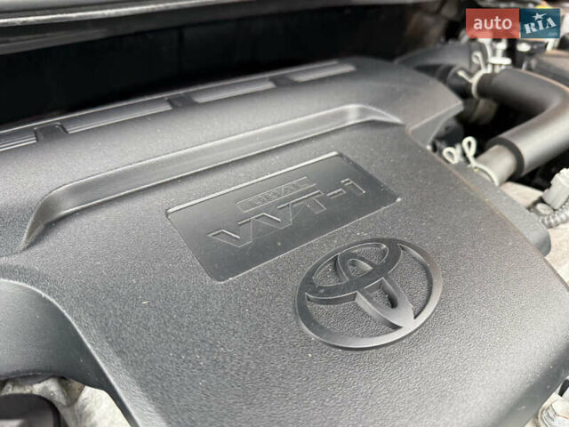 Серый Тойота Камри, объемом двигателя 2.5 л и пробегом 198 тыс. км за 13999 $, фото 46 на Automoto.ua