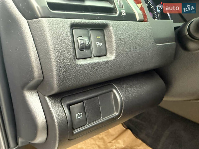 Серый Тойота Камри, объемом двигателя 2.5 л и пробегом 198 тыс. км за 13999 $, фото 18 на Automoto.ua