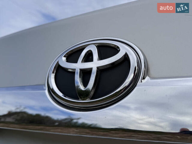 Тойота Камри 2012 в Киеве на Automoto.ua Серый Тойота Камри, объемом двигателя 2.49 л и пробегом 198 тыс. км за 15490 $, фото 73 на Automoto.ua