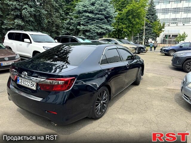 Сірий Тойота Камрі, об'ємом двигуна 2.5 л та пробігом 165 тис. км за 15999 $, фото 5 на Automoto.ua