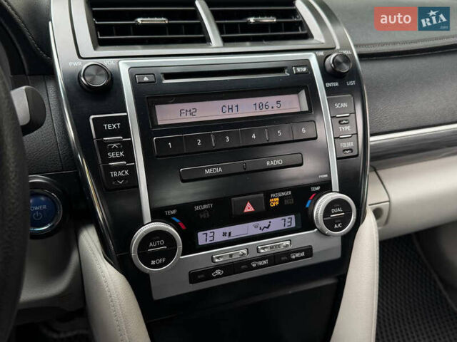 Сірий Тойота Камрі, об'ємом двигуна 2.49 л та пробігом 268 тис. км за 10990 $, фото 24 на Automoto.ua