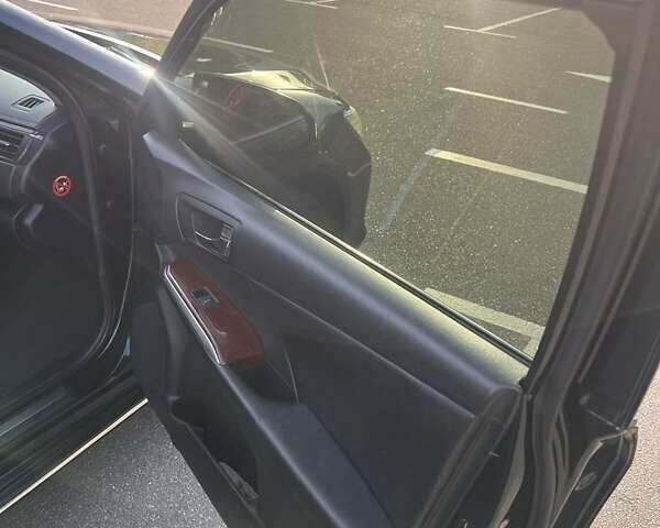 Серый Тойота Камри, объемом двигателя 2.5 л и пробегом 175 тыс. км за 16500 $, фото 16 на Automoto.ua