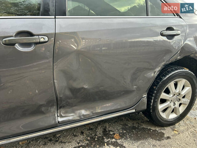 Серый Тойота Камри, объемом двигателя 2.49 л и пробегом 220 тыс. км за 8500 $, фото 7 на Automoto.ua