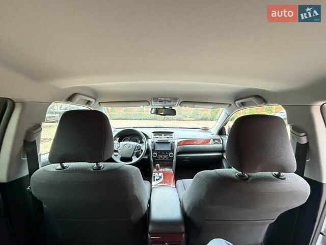 Сірий Тойота Камрі, об'ємом двигуна 2.5 л та пробігом 232 тис. км за 12800 $, фото 35 на Automoto.ua