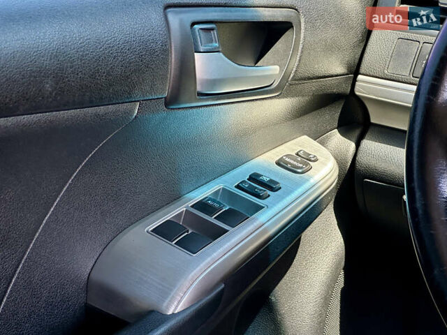 Сірий Тойота Камрі, об'ємом двигуна 2.49 л та пробігом 252 тис. км за 9800 $, фото 24 на Automoto.ua