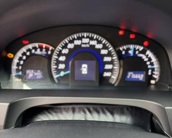 Сірий Тойота Камрі, об'ємом двигуна 2.49 л та пробігом 215 тис. км за 15000 $, фото 19 на Automoto.ua