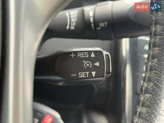 Сірий Тойота Камрі, об'ємом двигуна 2.49 л та пробігом 316 тис. км за 11790 $, фото 24 на Automoto.ua