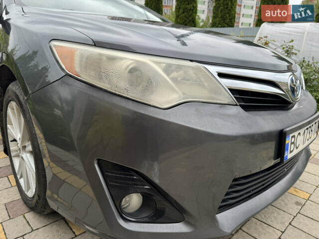 Сірий Тойота Камрі, об'ємом двигуна 2.49 л та пробігом 290 тис. км за 9500 $, фото 52 на Automoto.ua