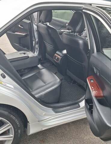 Серый Тойота Камри, объемом двигателя 2.49 л и пробегом 183 тыс. км за 14000 $, фото 16 на Automoto.ua