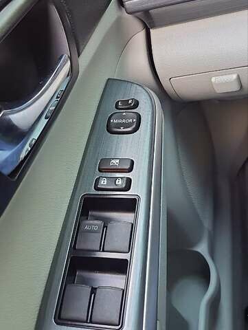 Серый Тойота Камри, объемом двигателя 2.49 л и пробегом 229 тыс. км за 12800 $, фото 33 на Automoto.ua