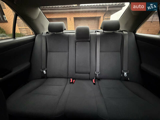 Сірий Тойота Камрі, об'ємом двигуна 2.5 л та пробігом 232 тис. км за 12800 $, фото 45 на Automoto.ua