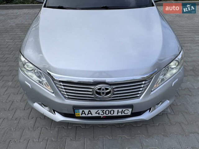 Тойота Камри 2012 в Киеве на Automoto.ua Серый Тойота Камри, объемом двигателя 2.49 л и пробегом 198 тыс. км за 15490 $, фото 22 на Automoto.ua