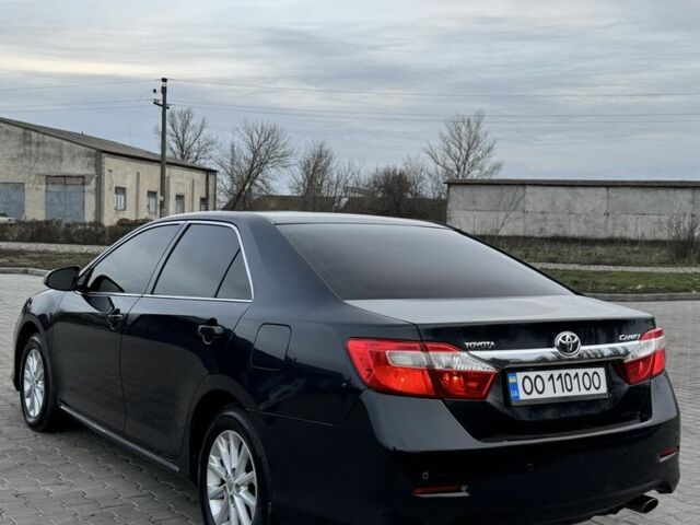 Серый Тойота Камри, объемом двигателя 2.5 л и пробегом 375 тыс. км за 10500 $, фото 3 на Automoto.ua
