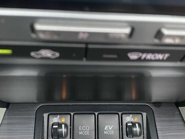 Серый Тойота Камри, объемом двигателя 2.5 л и пробегом 188 тыс. км за 12700 $, фото 21 на Automoto.ua