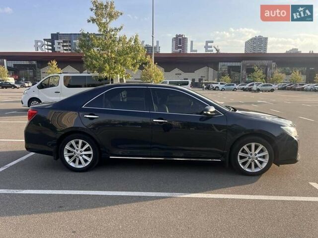 Серый Тойота Камри, объемом двигателя 2.5 л и пробегом 175 тыс. км за 16500 $, фото 8 на Automoto.ua