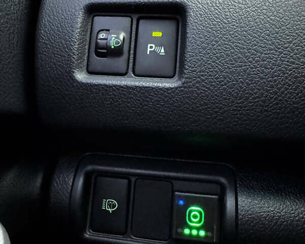 Сірий Тойота Камрі, об'ємом двигуна 2.49 л та пробігом 253 тис. км за 10799 $, фото 14 на Automoto.ua