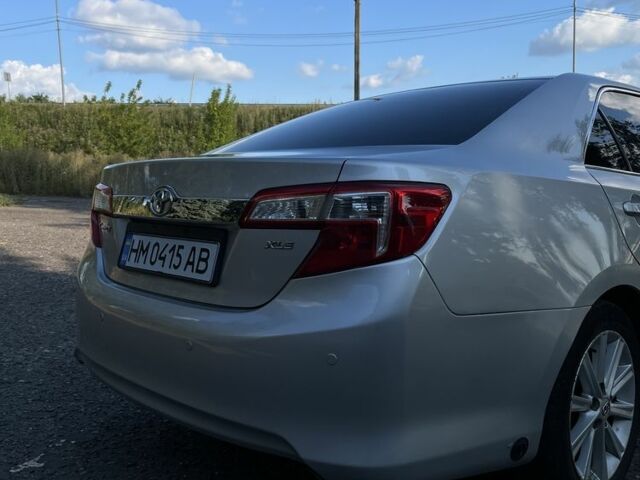 Серый Тойота Камри, объемом двигателя 2.5 л и пробегом 150 тыс. км за 15000 $, фото 5 на Automoto.ua