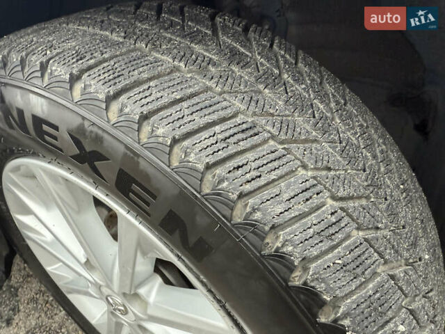 Серый Тойота Камри, объемом двигателя 2.5 л и пробегом 198 тыс. км за 13999 $, фото 51 на Automoto.ua