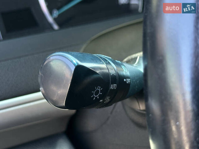 Сірий Тойота Камрі, об'ємом двигуна 2.49 л та пробігом 252 тис. км за 9800 $, фото 23 на Automoto.ua