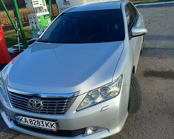 Сірий Тойота Камрі, об'ємом двигуна 2.5 л та пробігом 290 тис. км за 14000 $, фото 8 на Automoto.ua