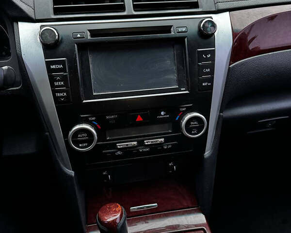 Сірий Тойота Камрі, об'ємом двигуна 2.49 л та пробігом 253 тис. км за 10799 $, фото 11 на Automoto.ua