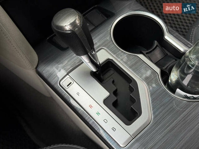 Серый Тойота Камри, объемом двигателя 2.49 л и пробегом 268 тыс. км за 11490 $, фото 22 на Automoto.ua
