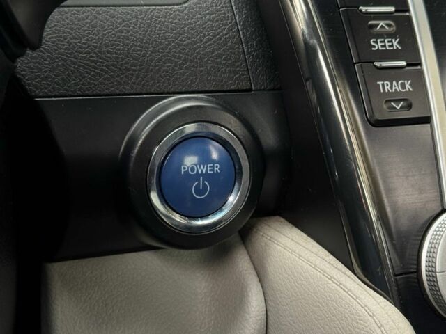 Сірий Тойота Камрі, об'ємом двигуна 2.5 л та пробігом 268 тис. км за 10990 $, фото 19 на Automoto.ua