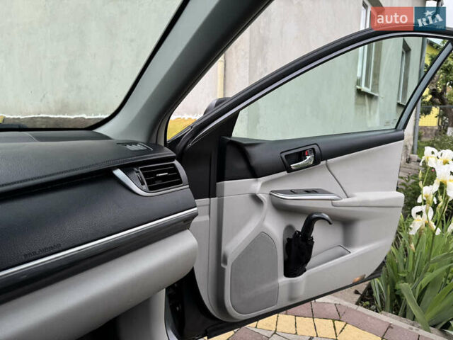 Сірий Тойота Камрі, об'ємом двигуна 2.49 л та пробігом 290 тис. км за 9500 $, фото 55 на Automoto.ua