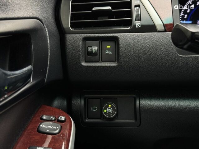 Серый Тойота Камри, объемом двигателя 2.5 л и пробегом 213 тыс. км за 14490 $, фото 32 на Automoto.ua