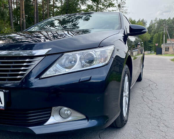Сірий Тойота Камрі, об'ємом двигуна 2.5 л та пробігом 268 тис. км за 11800 $, фото 14 на Automoto.ua