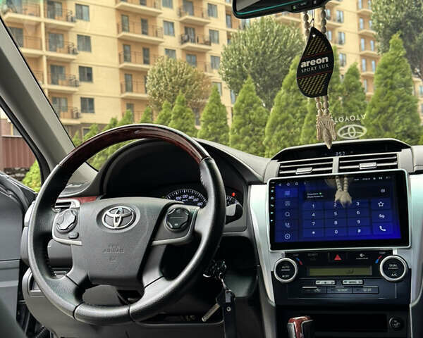 Тойота Камри 2013 в Одессе на Automoto.ua Серый Тойота Камри, объемом двигателя 2.5 л и пробегом 173 тыс. км за 12800 $, фото 15 на Automoto.ua