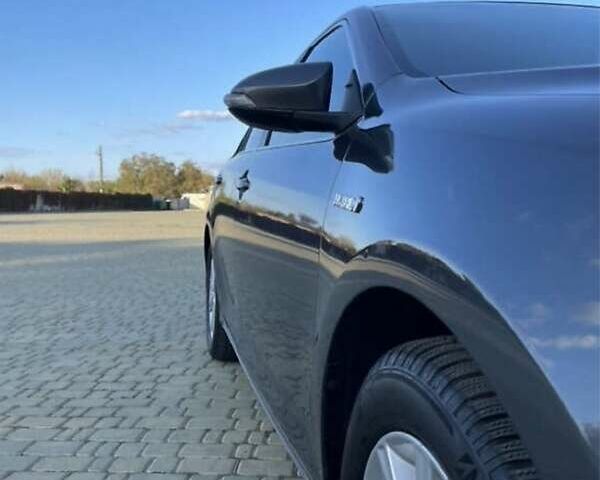 Серый Тойота Камри, объемом двигателя 2.5 л и пробегом 142 тыс. км за 13999 $, фото 3 на Automoto.ua